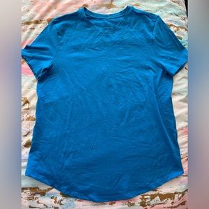 Lululemon poolside T Shirt